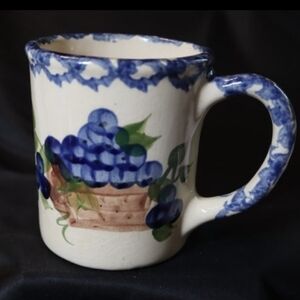 Vintage 2001 Alpine Pottery Roseville Ohio Basket with Blueberries Coffee Mug